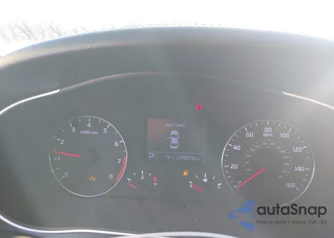 2014 Kia Cadenza Premium z USA, uszkodzony, nr VIN KNALN4D71E5145567